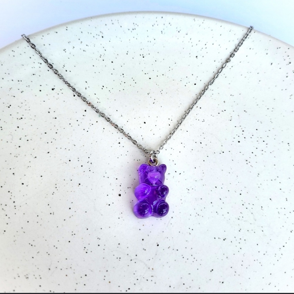 š necklace š